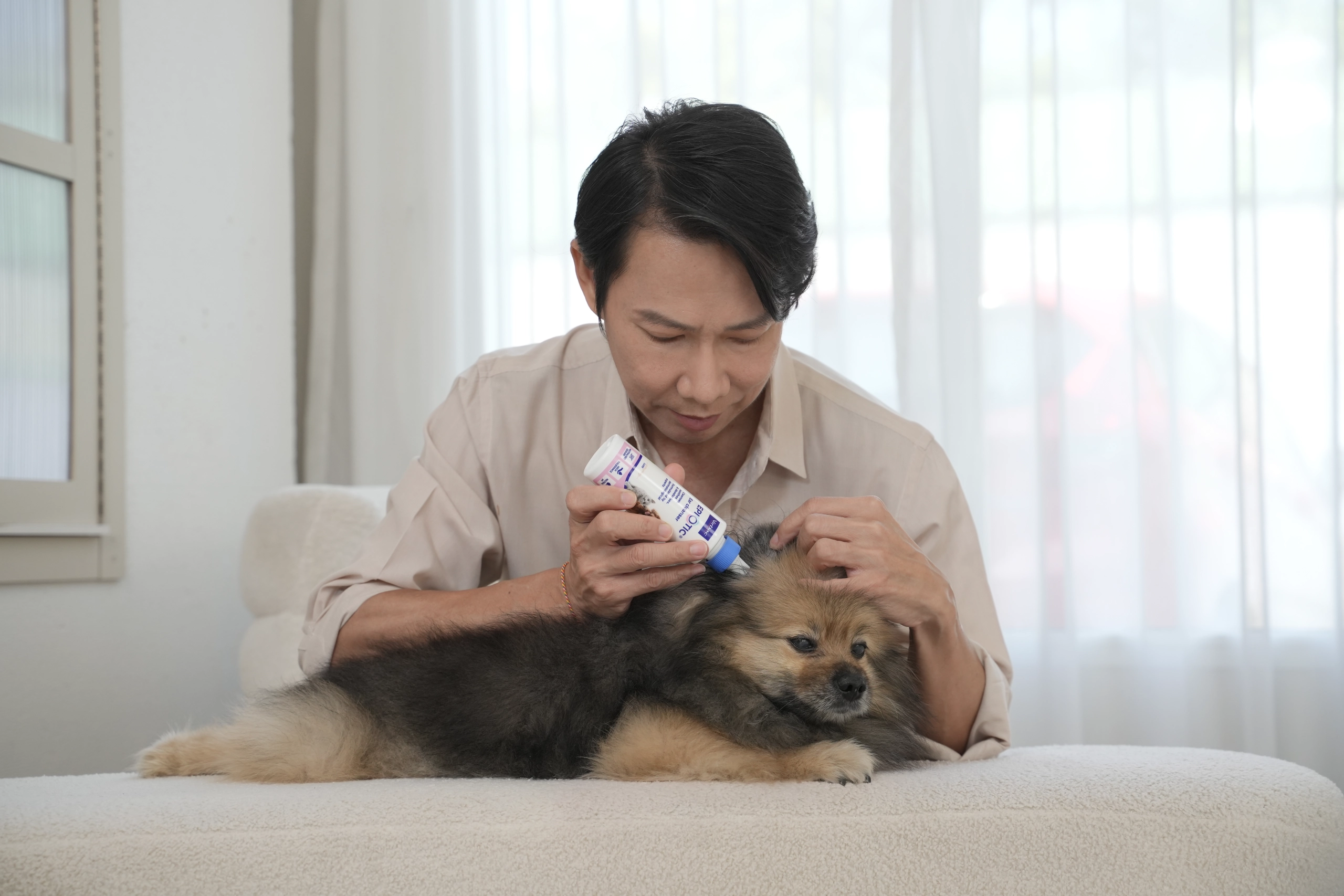 EpiOtic Ear Cleaner for Dogs & Cats - Cleans & Deodorises - Virbac UK