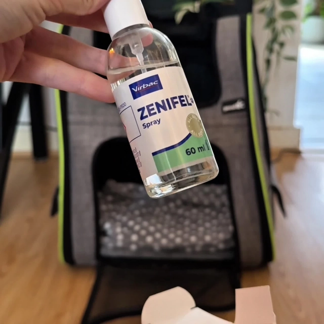 Zenifel Gel Diffuser with Calming Pheromones for Cats - Virbac UK